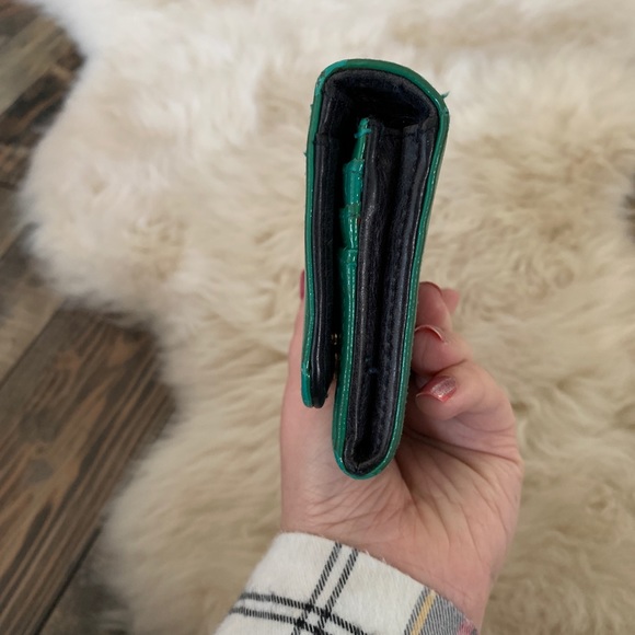 Tory Burch Teal Patent Leather Envelope Wallet - Picture 6 of 8